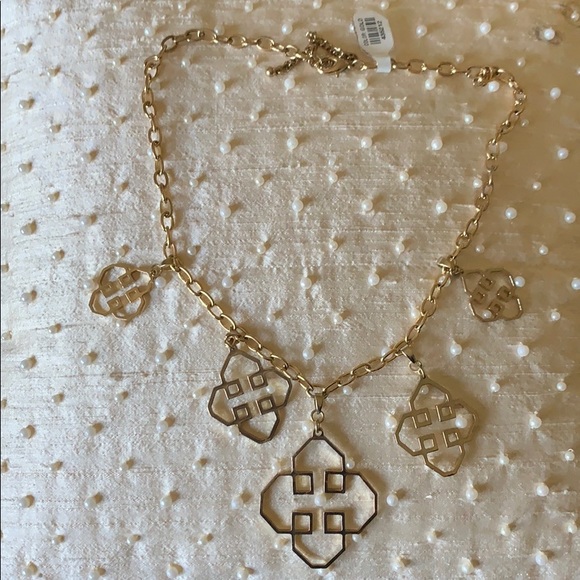 New yellow gold tone geometric cut necklace - Picture 7 of 7